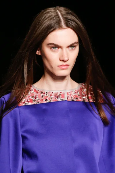 Look 38